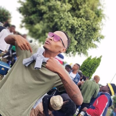 Dj/Producer
#deephousejunkie
#deeptechjunkie
booking: 0726130447 |caiphus007@gmail.com