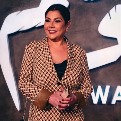 ممثلة سورية / حسابي الشخصي/ تغريداتي الشخصية Syrian Actress/ Official Twitter account/ I tweet personally/Follow me on Instagram @sabahjazairy