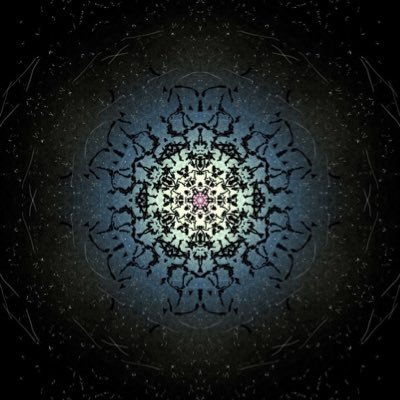 Maker of fine internet goods. Fan of decentralized protocols, inclusive validator sets, and great digital experiences.