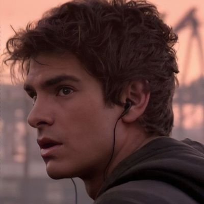 AG_spider_'s profile picture. Eu e o Andrew comendo um cachorro quente na esquina, falando sobre a Gwen...