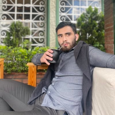 santiagosilva77's profile picture. 👻