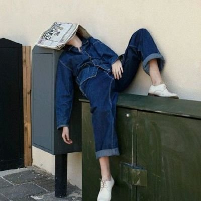 sambodhoo's profile picture. Wake up, Survive, Sleep. Repeat