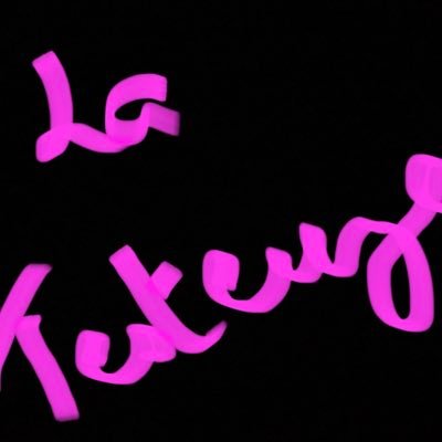 LaTesTeuze's profile picture. Passionnée de skincare ✨🤩