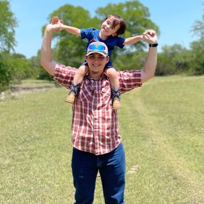 Hide your grannies I gotta dad bod and truck parts I need.
