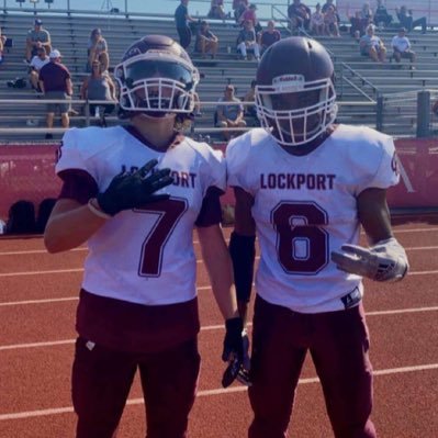 Lockport #7 | C/0 25' | football | TE/LB | 6’0”| 175| 3.66 GPA | pospisiltyler@gmail.com | 708-264-3422