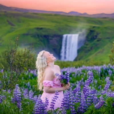 Icelandic Adventure & Landscape Photographer 🤍 ⁣

https://t.co/RpnpHQ6zC5
https://t.co/1kYe5RTOqG