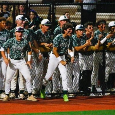 Official Twitter account of Ronald Reagan Baseball. We like crooked numbers, quality at bats, going the other way, turning two, complete games and 2 out RBIs