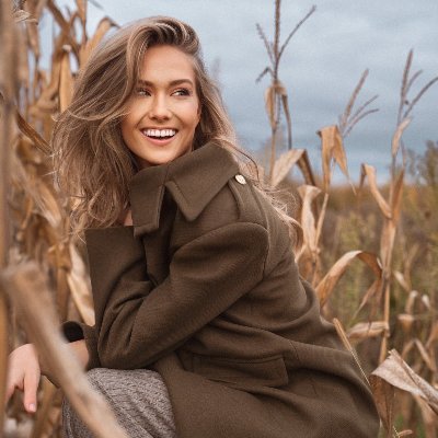 Lauren Howe Profile
