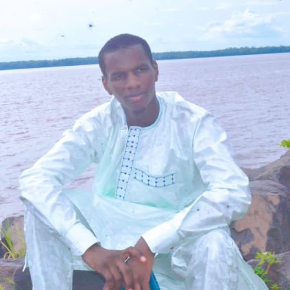 7b4b394e01874f5's profile picture. Rendez vous au sommet
see you at the top