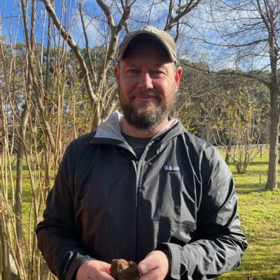 food lover, climate change believer, electric car interested, wine course student and trainer and teacher in construction