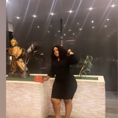 ladyzbunch's profile picture. 