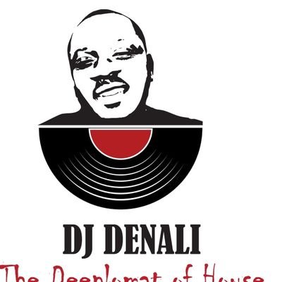 #bible is my mentor, #love gudlyf.Ndiya Thwitha nga Tshivenḓa. Ndi nga ni kwasha ḽa tsha! The poorest deephouse Dj🥬🥦🥑🍈🍈
🌴Bookings: deejaydenali@gmail.com