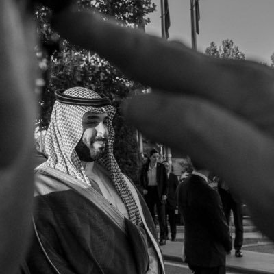 استودع الله أمري كُله ، دقّه وجُله فيه الرجاء وعليه التُكلان اللهم إني أسألك تياسير تعقُبها تباشير. يارب بشرنا بما يَسرّ خواطرنا