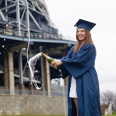 nljanis5's profile picture. 