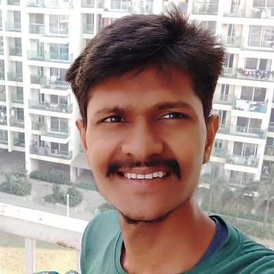 Niteesh43449544's profile picture. Insan to yun hi gurur karta hai badsah to wakt hota hai