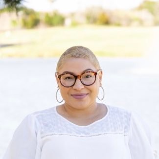 theDesParker's profile picture. Mommy 💙💙 | Wife 💍 | Educator | Climate and Culture Shaper