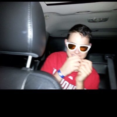Compose_this21's profile picture. Relaxed in the tides...