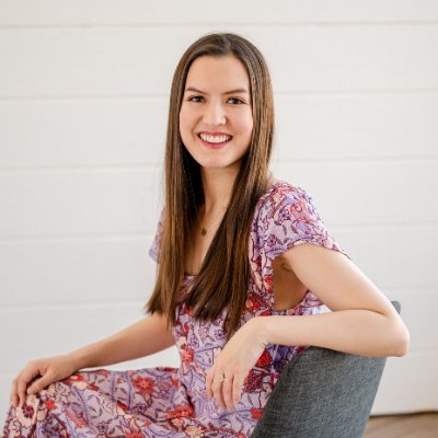 marieelliscook's profile picture. Narc abuse survivor. Pro-reality.