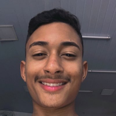 LucasdnCoimbra's profile picture. 