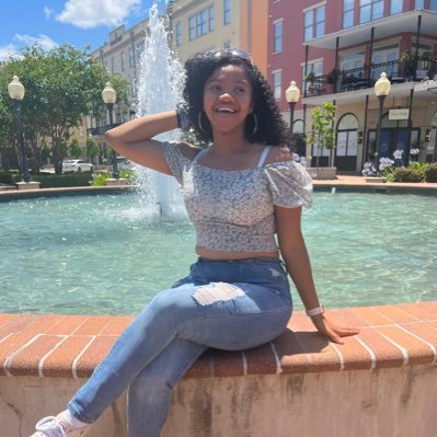 she/her | LSU 2024 | Youtube watcher | Literally a corn-ball with a serious chocolate addiction