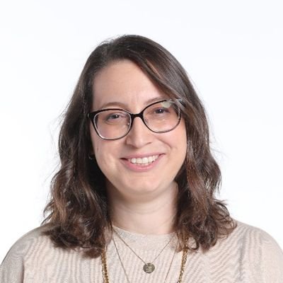 Tamar Pfeffer-Gik Profile