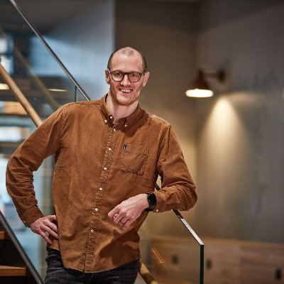 jamesparker13's profile picture. 🇸🇪🇬🇧Family, sport 🏃‍♂️🏉⛷🚴🏼🏋🏻(Was at @HogskolanHstd now sports tech @innowearable)