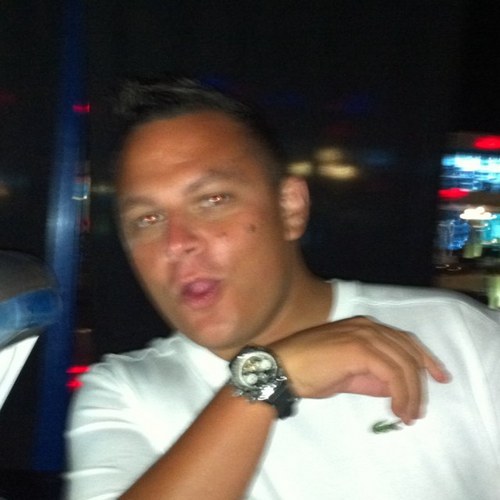 huddi1's profile picture. 