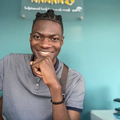 Artiste & étudiant nerveux, passe-temps j’aime jouer le ndochi babouche. j’ai le record de Mimboman