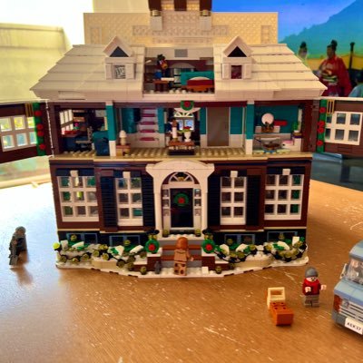 Qkja9RyfpFdb9e8's profile picture. 