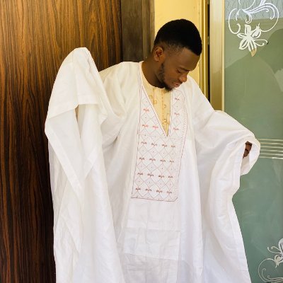 Usmanbnibrahim1's profile picture. The world is changing.
let's change together.....