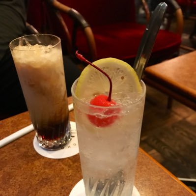 Kazumi_1210's profile picture. 気付けば社会人1◯年生…。好物:LIVE/旅行/美味しいもの/ポルノグラフィティ/loveup/bros./Mr.Children/F&M/スプラ3/BOC/SZ/B'z /ﾊﾁﾜﾚ推/ｽﾝｽﾝ/ポケポケ/86er……etc..紅茶/旅行は全国各地へFCUW6＆年末ロマポル参戦！お気軽によろしくお願いします！！