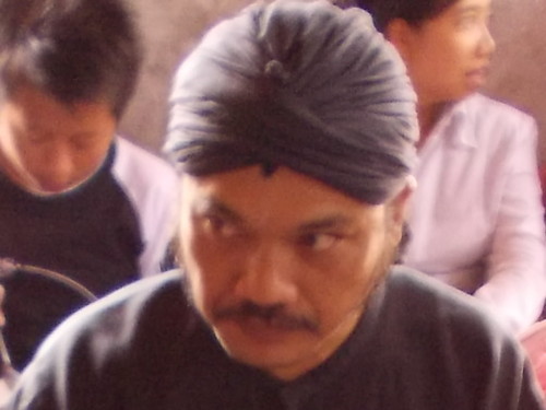 ndaktemukake kakuatan dudu saka wong kang kuat, nanging ana ing kasantosaning jalma ringkih