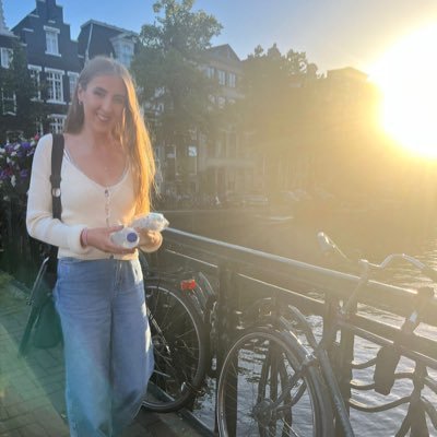 LaurenCrane21's profile picture. 