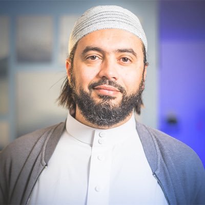 Imam et enseignant à la mosquée des bleuets @Institutbleuets et @InstitutPalmier https://t.co/mUxXb6arXF