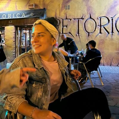 IsaLobato16's profile picture. 