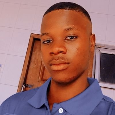 J21238796Godwin's profile picture. Never give up💖