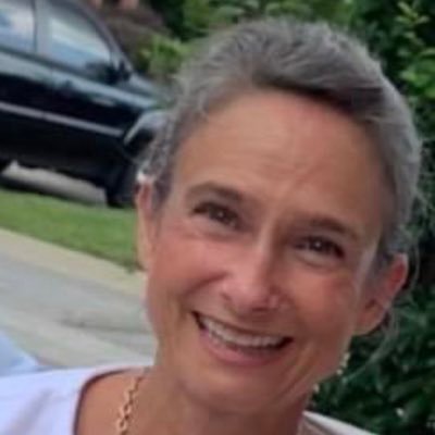 ssmelotte's profile picture. Wife, girl mama, dog mama, donkey herder,  Jesus lover mixed with lots of sunshine, cayenne pepper and am the most conservative tree hugger you’ll ever meet.