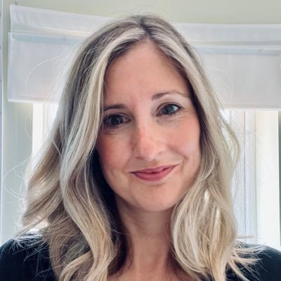 HelenTT15's profile picture. 