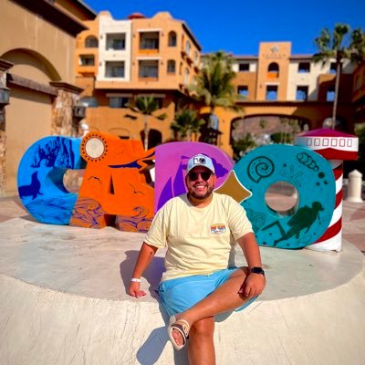 pedrouribe's profile picture. Cristiano convencido de cristo y convertido en Él! Subgerente del Grupo Empresarial Uribe! Sacerdote del hermoso hogar que Dios me ha regalado.