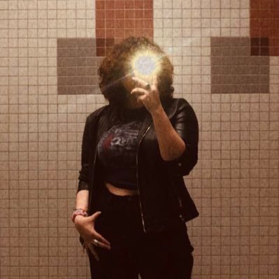 lzzzrdtwt's profile picture. 🦐 i am truly one in a krillion 🦐