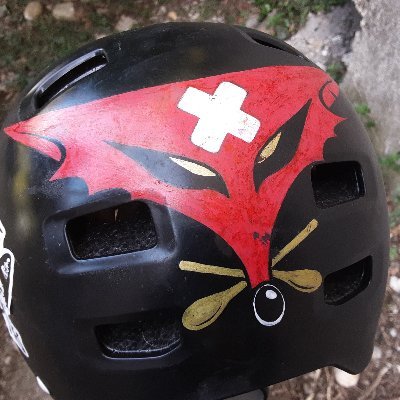 CausticSpoonie's profile picture. 