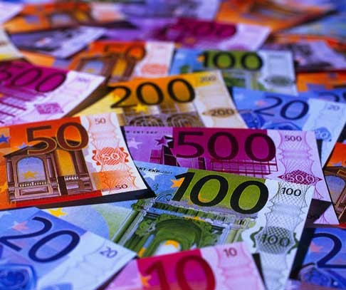 Verzekeren doe je voordelig online - wij hebben alle voordelige verzekering voor jou opgezocht. Nooit meer teveel betalen!