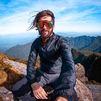 🇧🇷 Landscape Photographer | Mountaineer | Digital Artist | NFTs |
Passionate about Cycling and Bitcoin
 https://t.co/5lCT804W7f