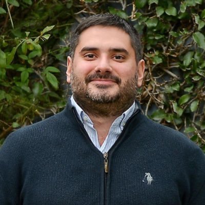 Sanmartinense. Abogado.Director del Instituto de Finanzas y Derecho Tributario del @casm. Presidente del Partido Parte Buenos Aires.