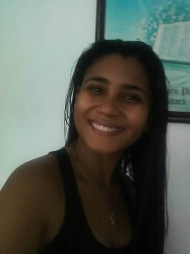 sou muito amiga e adoro fazer amigos novos