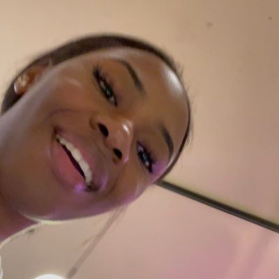 lostname2103's profile picture. Believe that God will do the impossible for your life. I tweet real life shit... 👻 marie_lathug 📸 nemmanuelle_