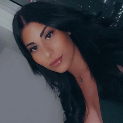 melinakesidis's profile picture. med student ☤ | 🇬🇷