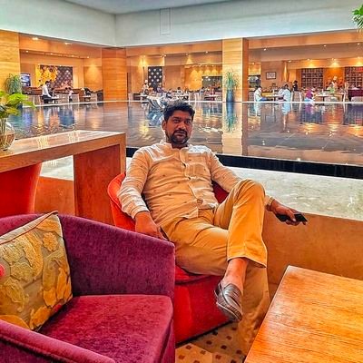 Thinker, Nationalist,Computer engineer,BusinessMan,
I love my Country .. Proud Hindu.. 
My tweets are my thought not Political..

#ModiJiKaParivar