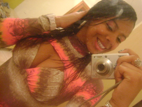 Hellen Saldanha :$
