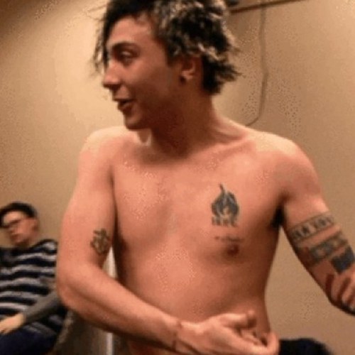 _AlmostFrank_'s profile picture. I'm the fucking best. (Single)